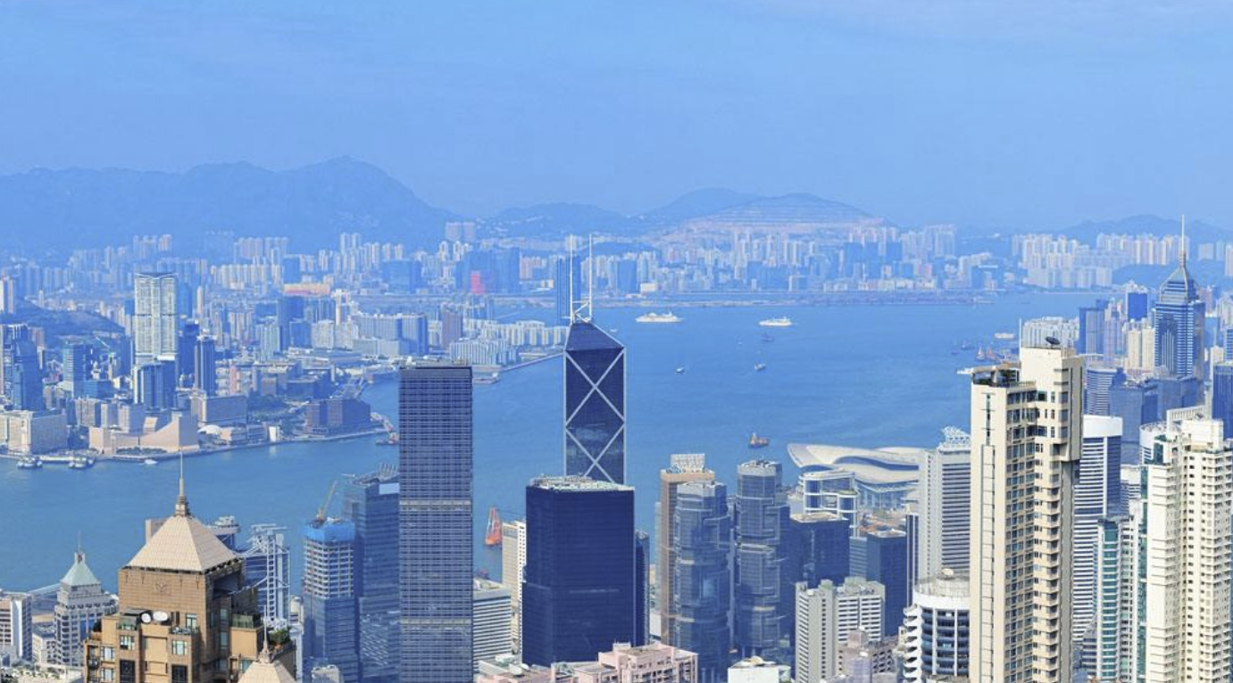 香港青春足迹，梦想港湾的印记